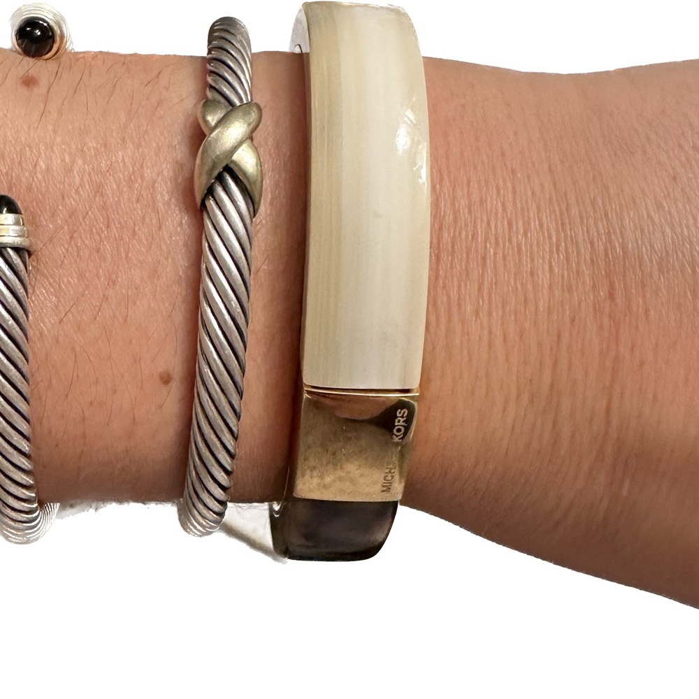 Michael Kors Two Toned Tortoise Shell Bengal - image 3